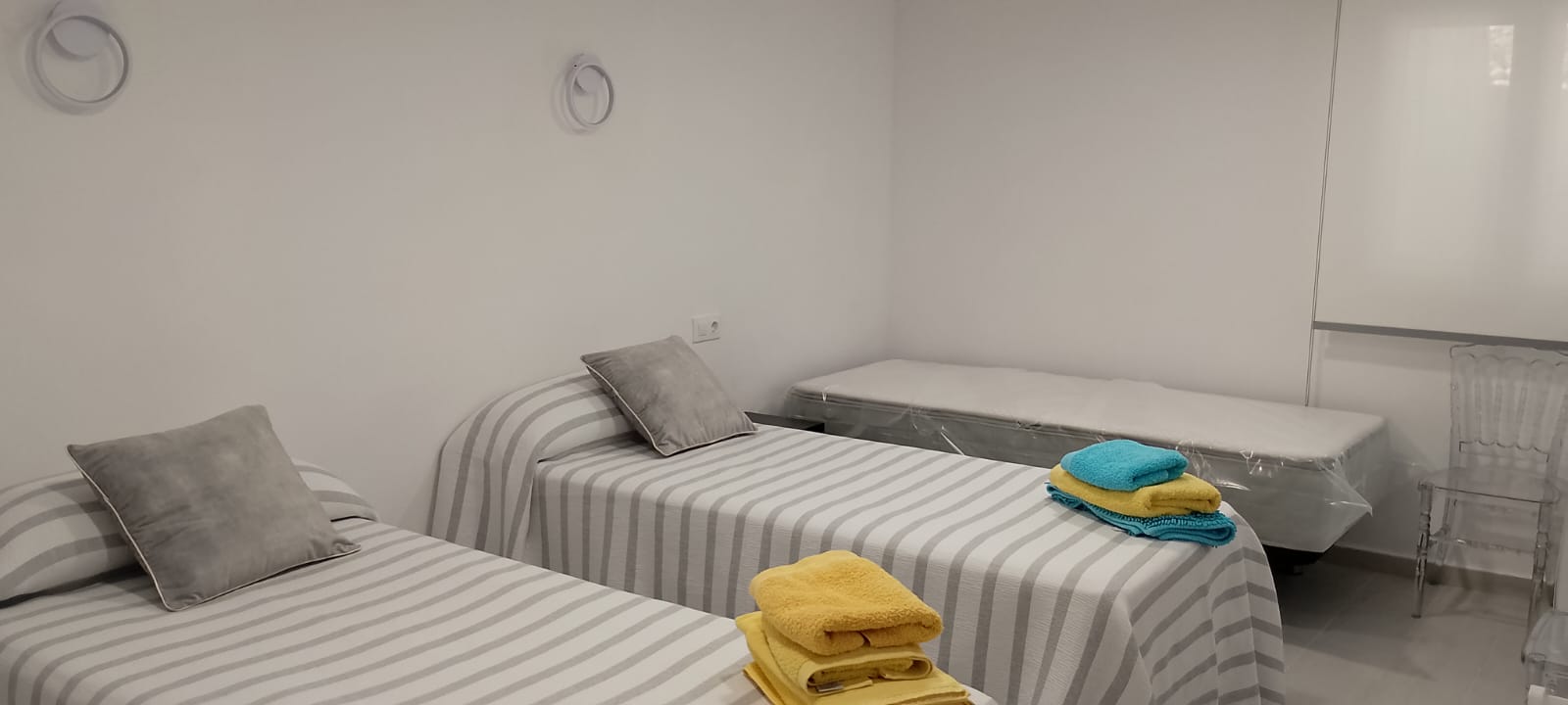 COB001 - Spacious 5-Bedroom Villa for Sale in Calpe, Alicante