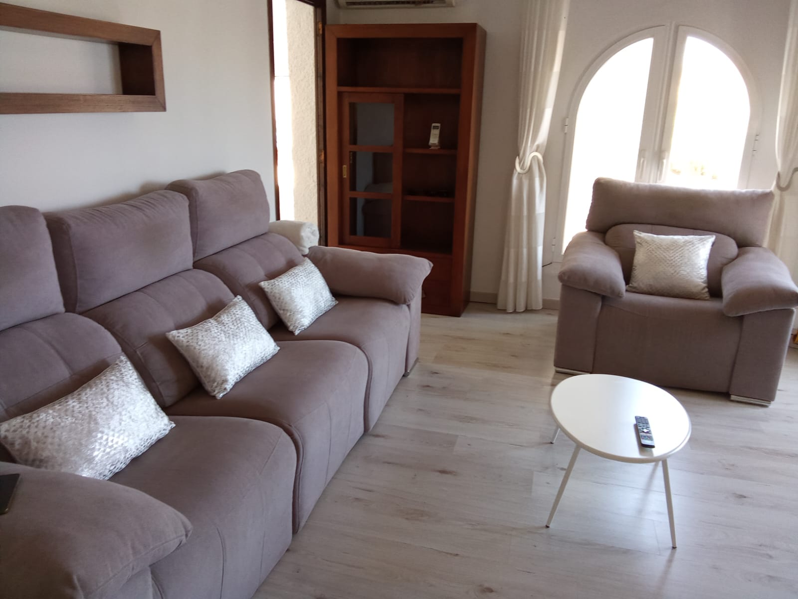 COB001 - Spacious 5-Bedroom Villa for Sale in Calpe, Alicante