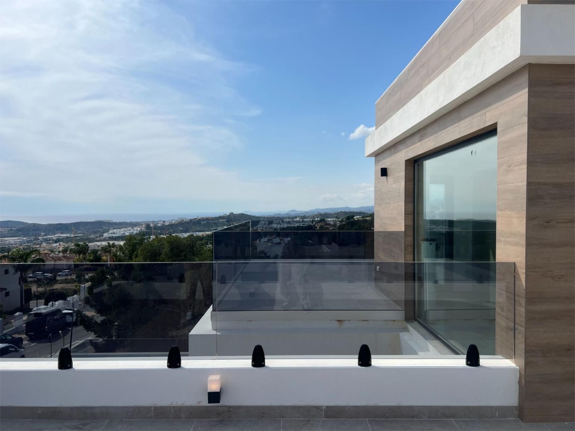 COB003 - Luxury New-Build Villa with Panoramic Sea Views in Sierra Cortina, Finestrat