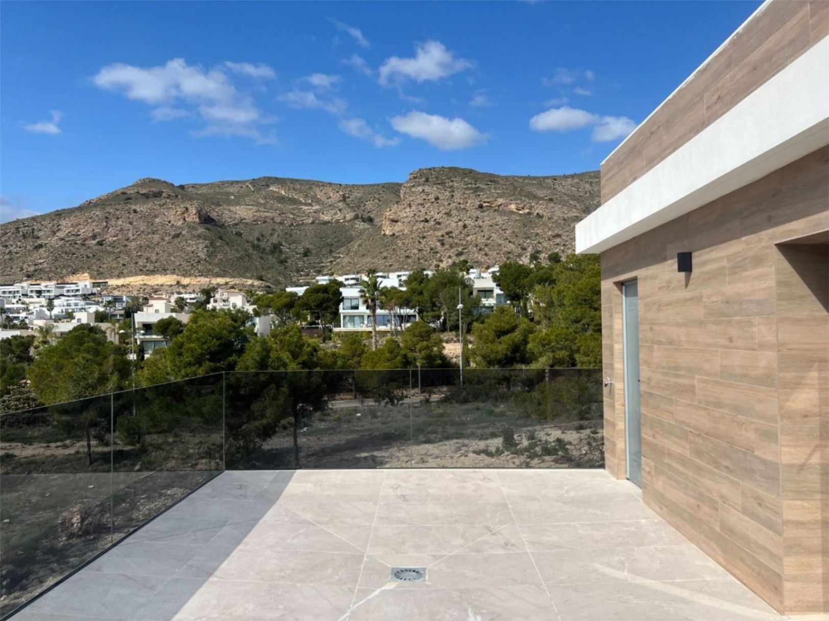 COB003 - Luxury New-Build Villa with Panoramic Sea Views in Sierra Cortina, Finestrat