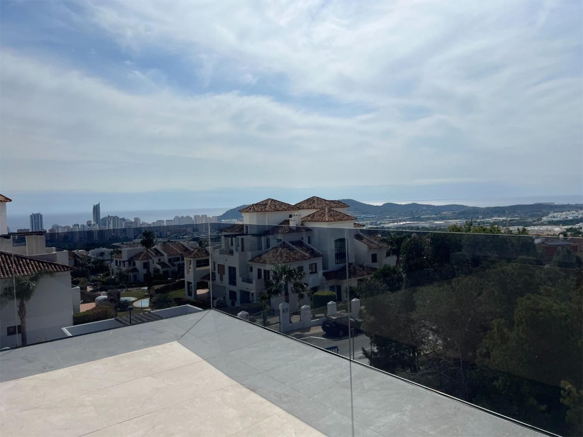 COB003 - Luxury New-Build Villa with Panoramic Sea Views in Sierra Cortina, Finestrat