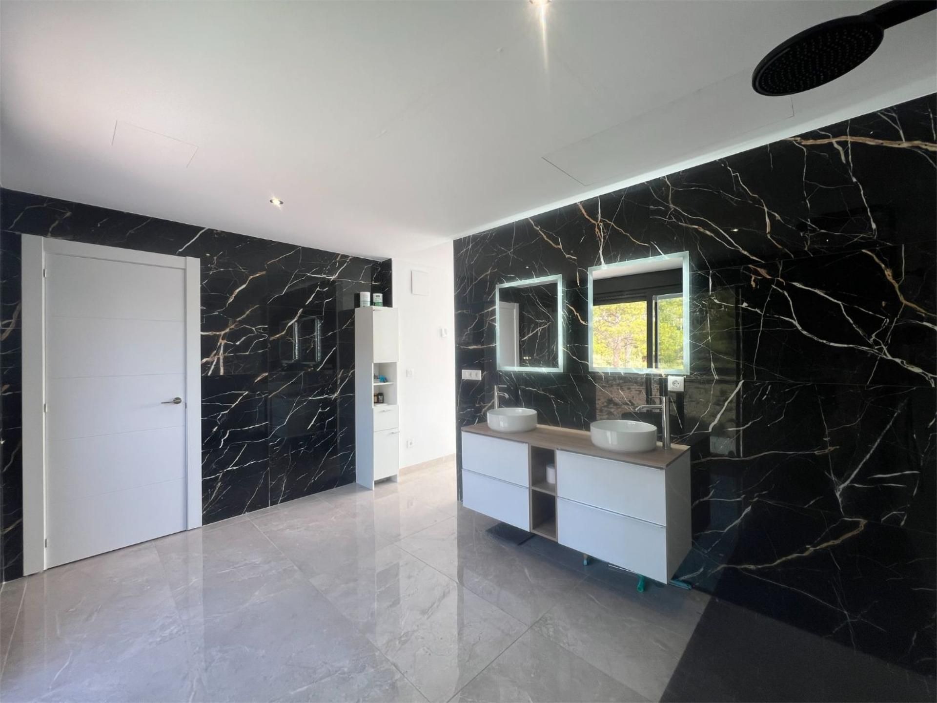 COB003 - Luxury New-Build Villa with Panoramic Sea Views in Sierra Cortina, Finestrat