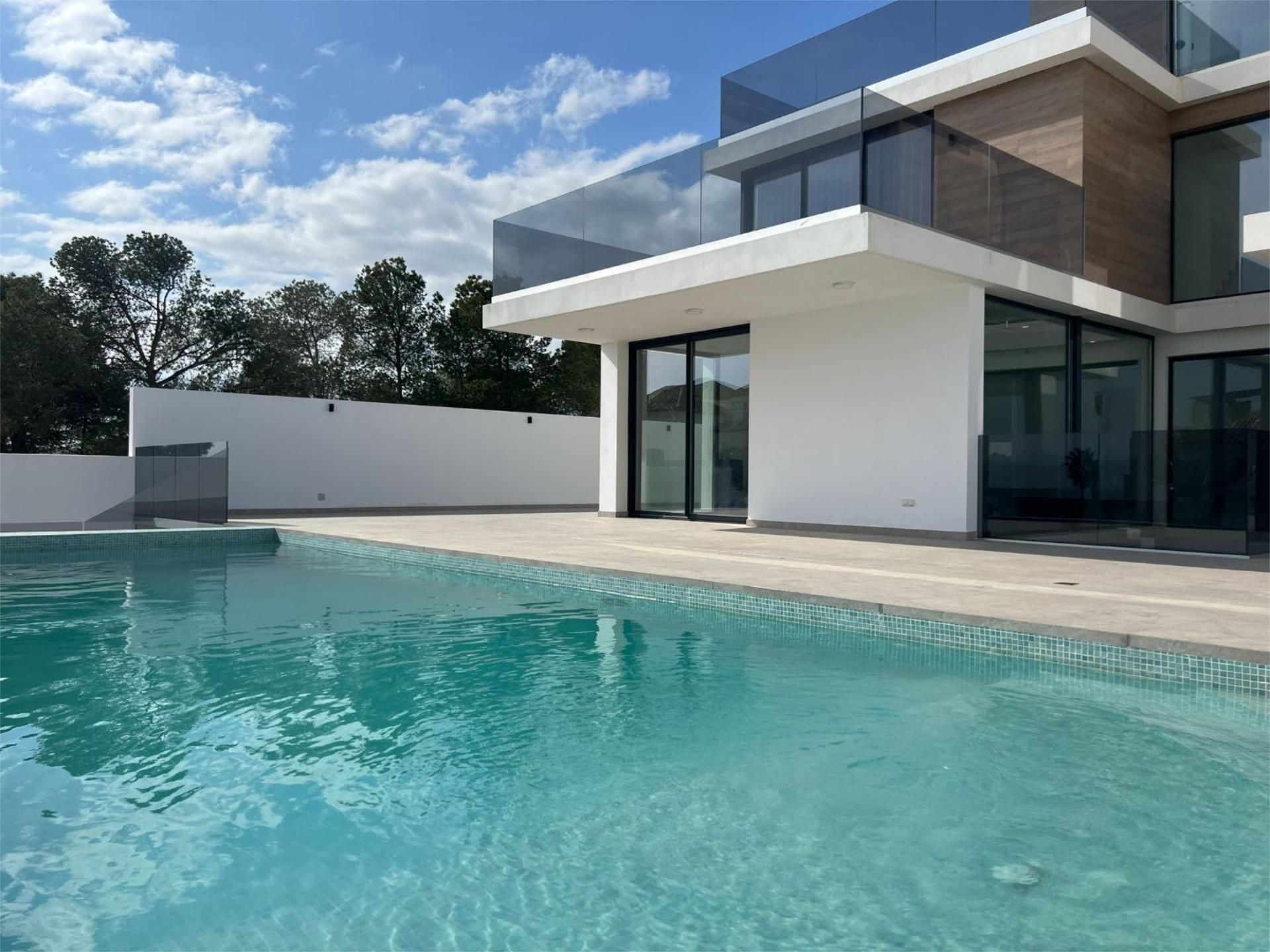 COB003 - Luxury New-Build Villa with Panoramic Sea Views in Sierra Cortina, Finestrat