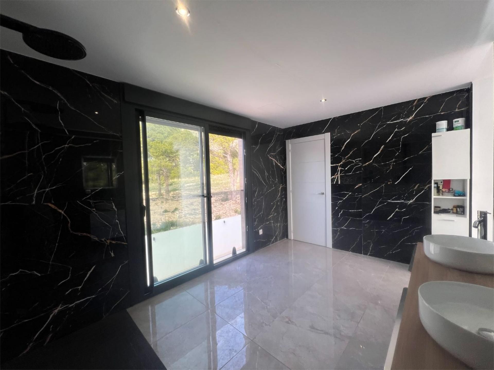 COB003 - Luxury New-Build Villa with Panoramic Sea Views in Sierra Cortina, Finestrat