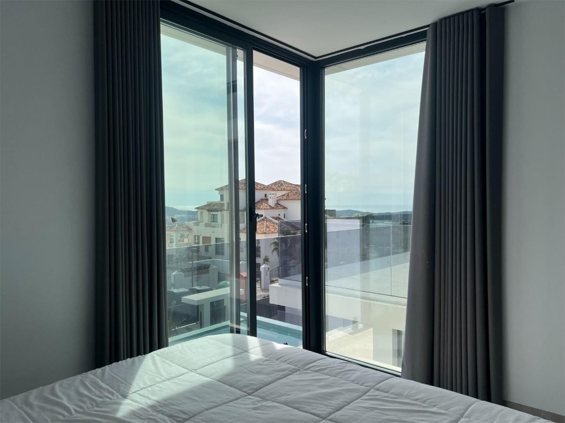 COB003 - Luxury New-Build Villa with Panoramic Sea Views in Sierra Cortina, Finestrat