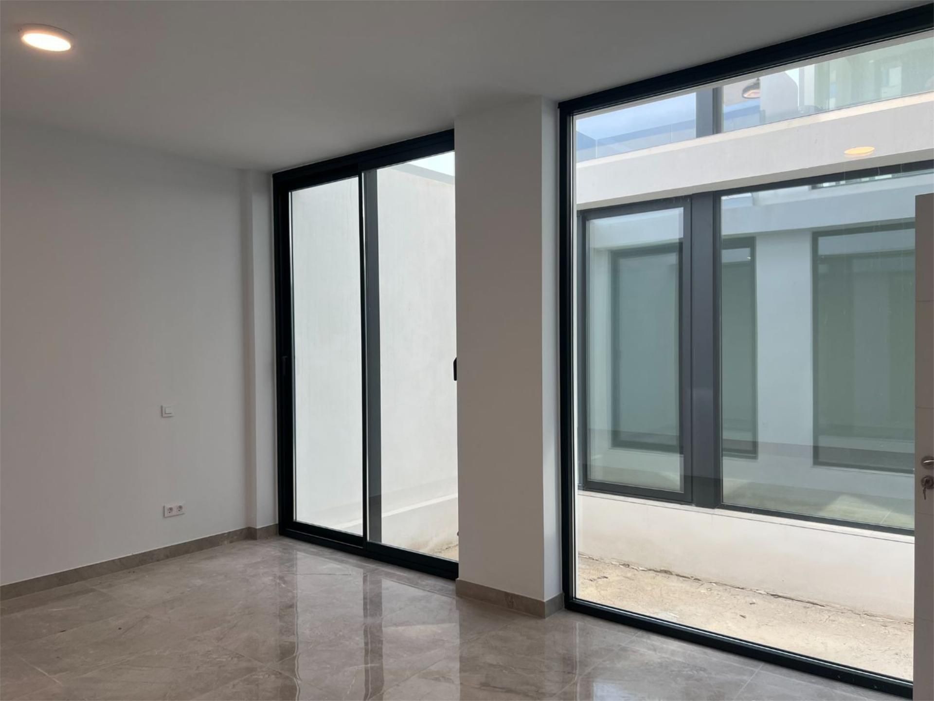 COB003 - Luxury New-Build Villa with Panoramic Sea Views in Sierra Cortina, Finestrat