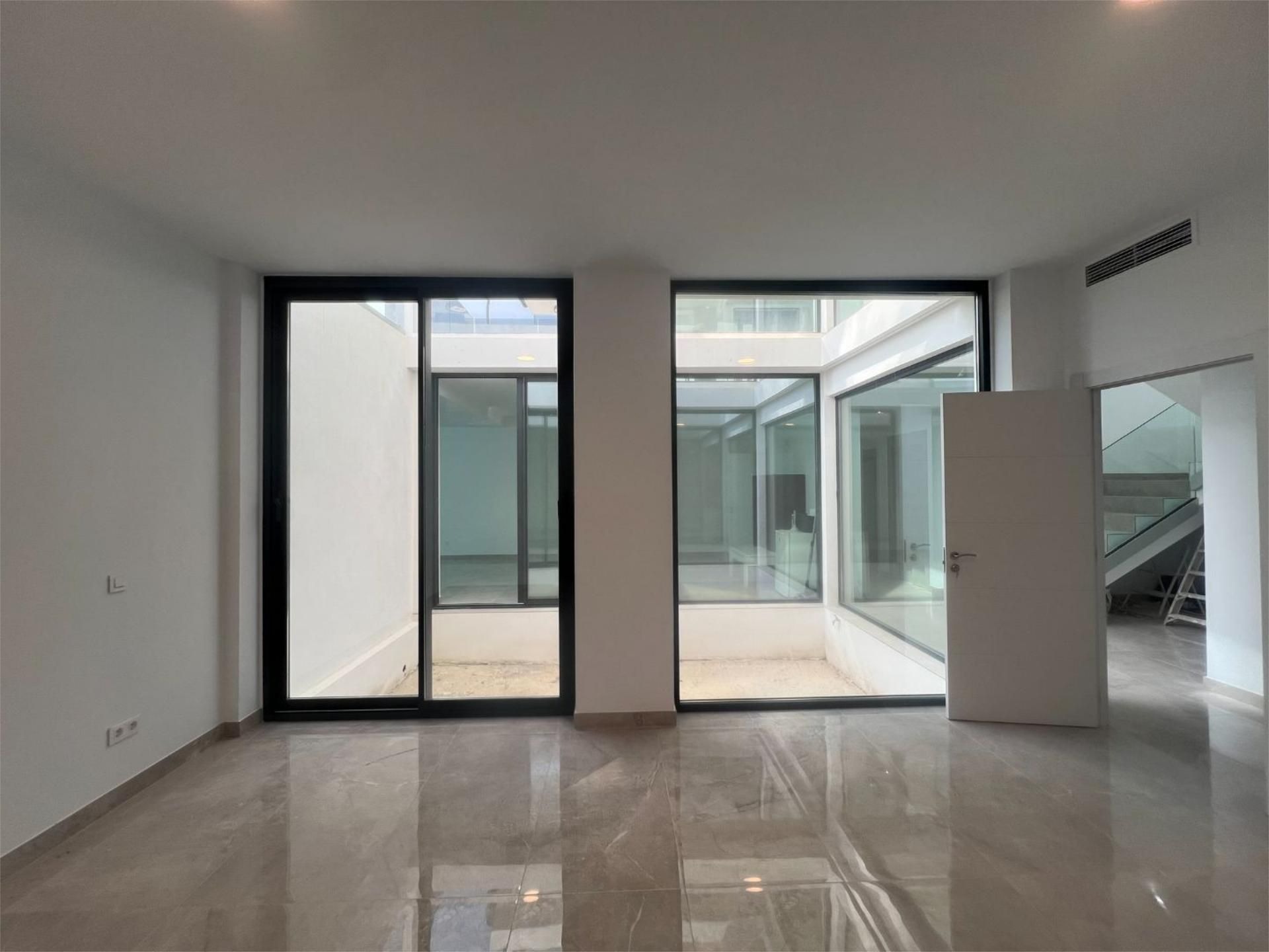 COB003 - Luxury New-Build Villa with Panoramic Sea Views in Sierra Cortina, Finestrat