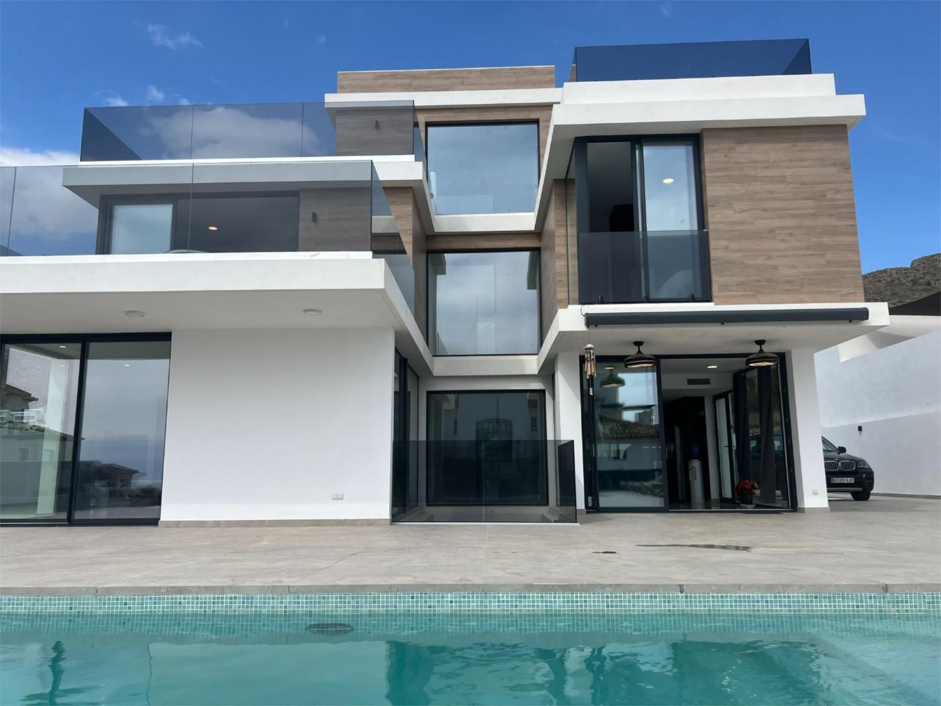 COB003 - Luxury New-Build Villa with Panoramic Sea Views in Sierra Cortina, Finestrat