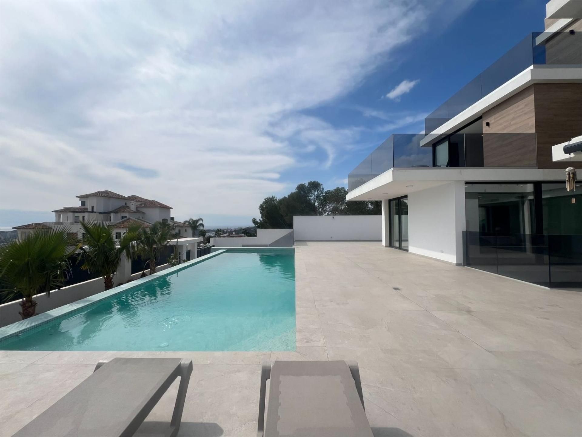 COB003 - Luxury New-Build Villa with Panoramic Sea Views in Sierra Cortina, Finestrat