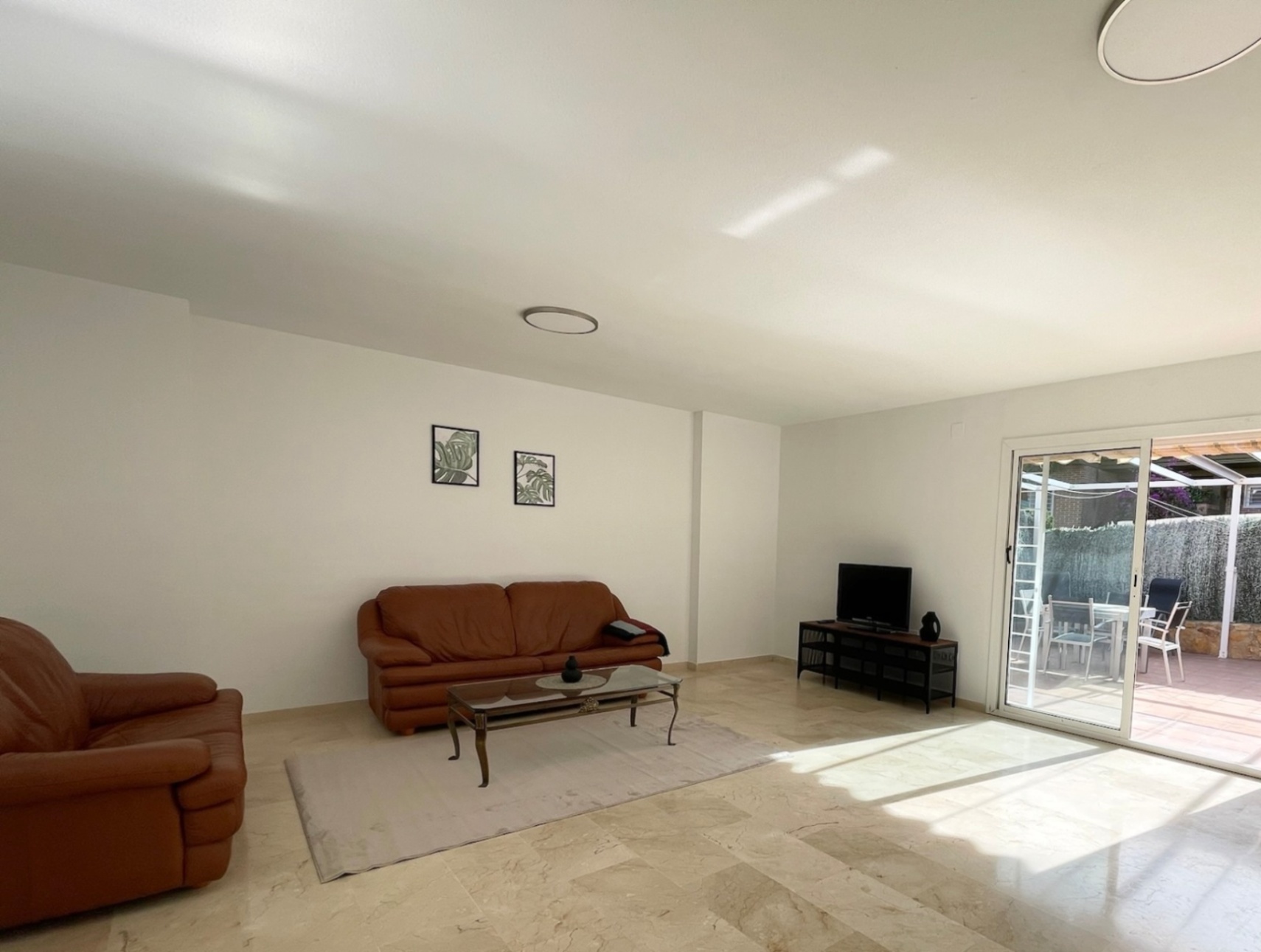 COB004 - Sun-Filled Townhouse with Private Garage in L’Albir