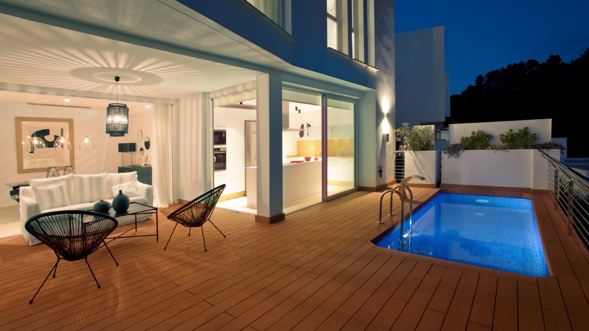 NE1287V - Villa with beautiful sea views