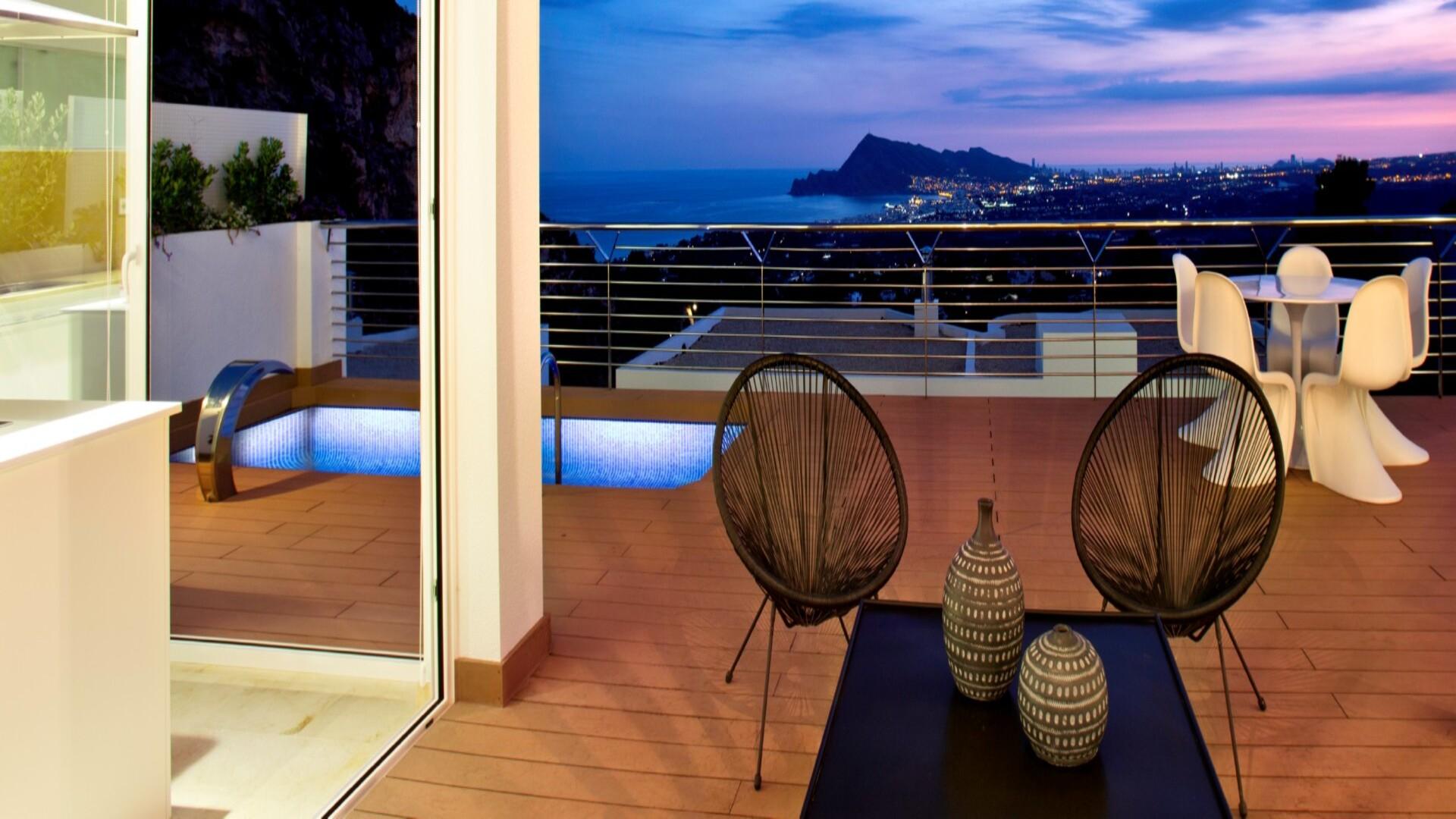 NE1287V - Villa with beautiful sea views