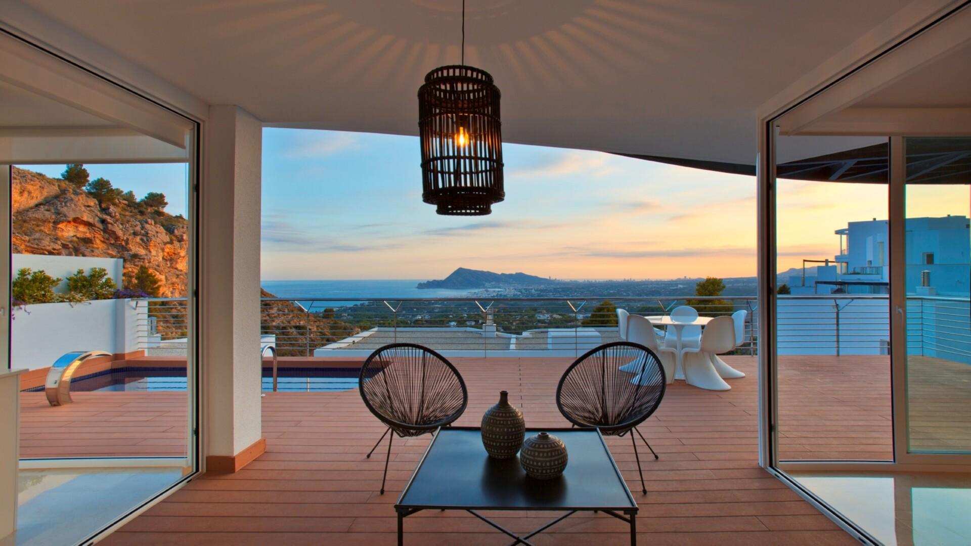 NE1287V - Villa with beautiful sea views