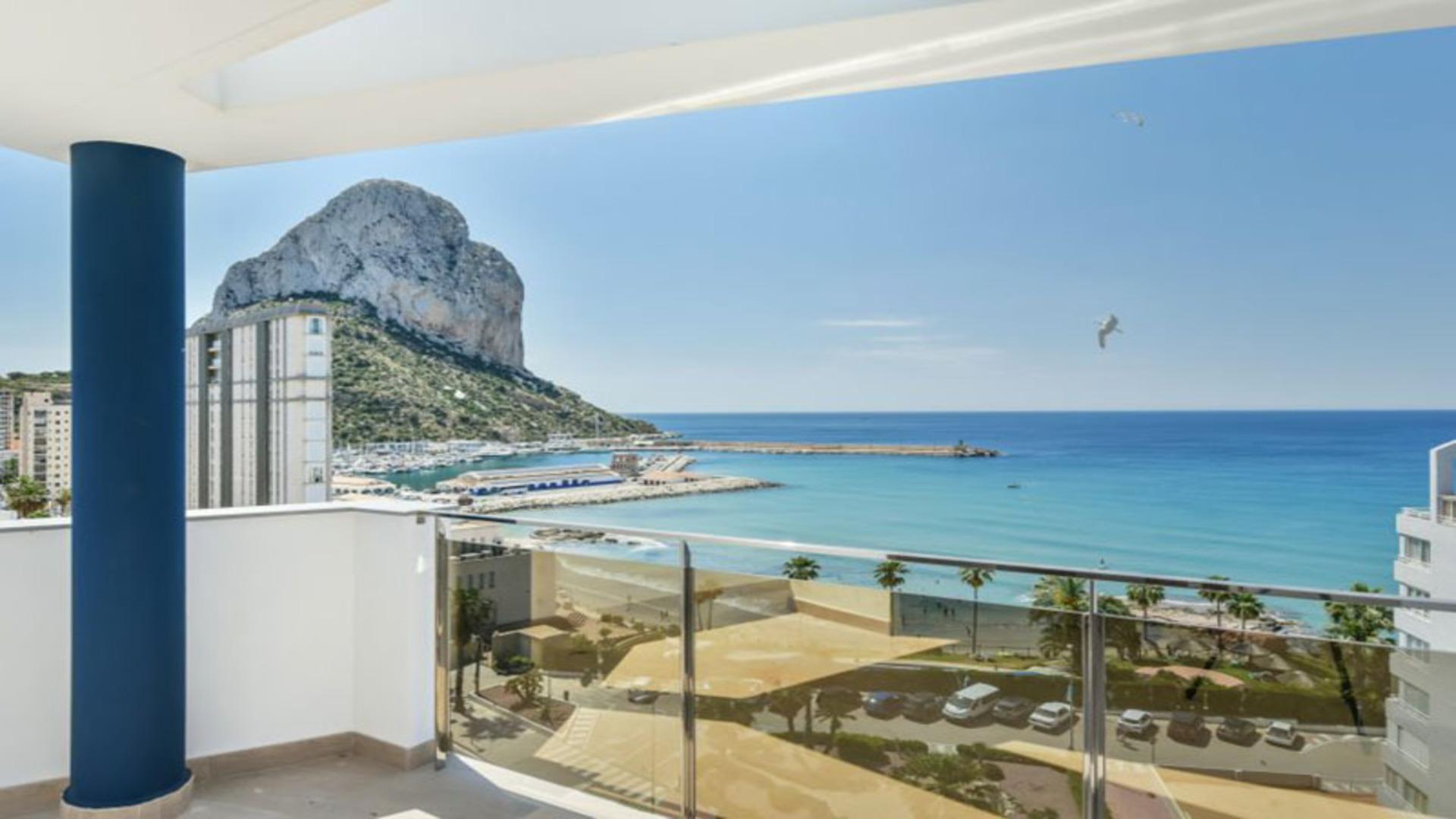 Apartment with sea-views in Calpe, Alicante