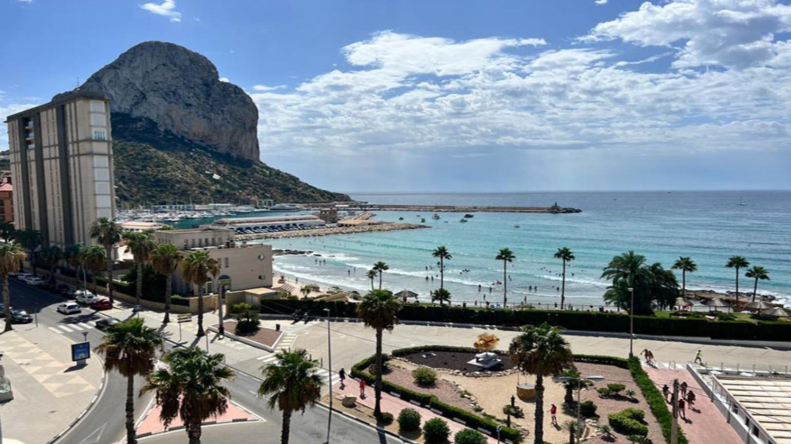 Apartment with sea-views in Calpe, Alicante