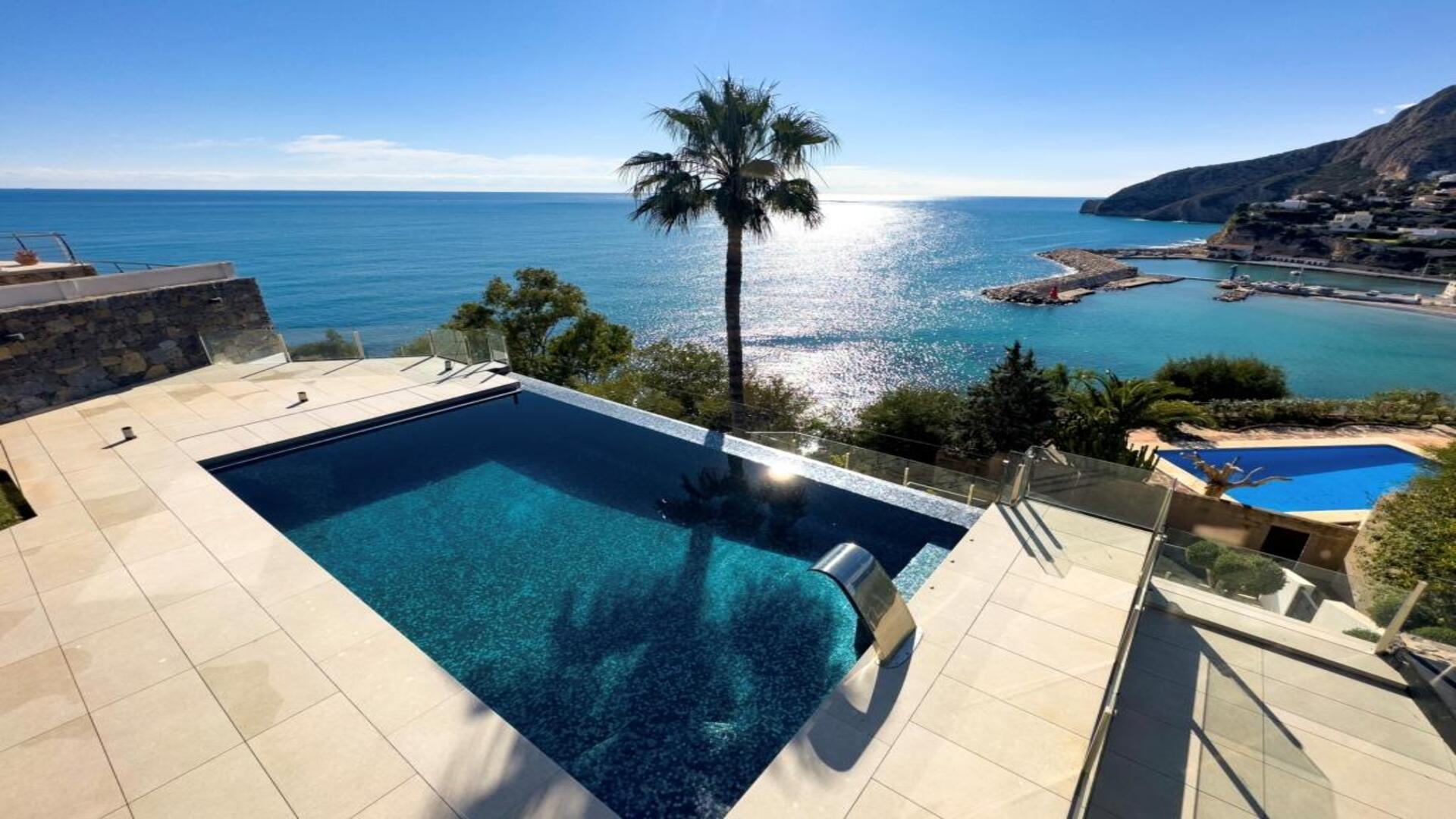NE1341V - Luxury Villa for Sale in Calpe