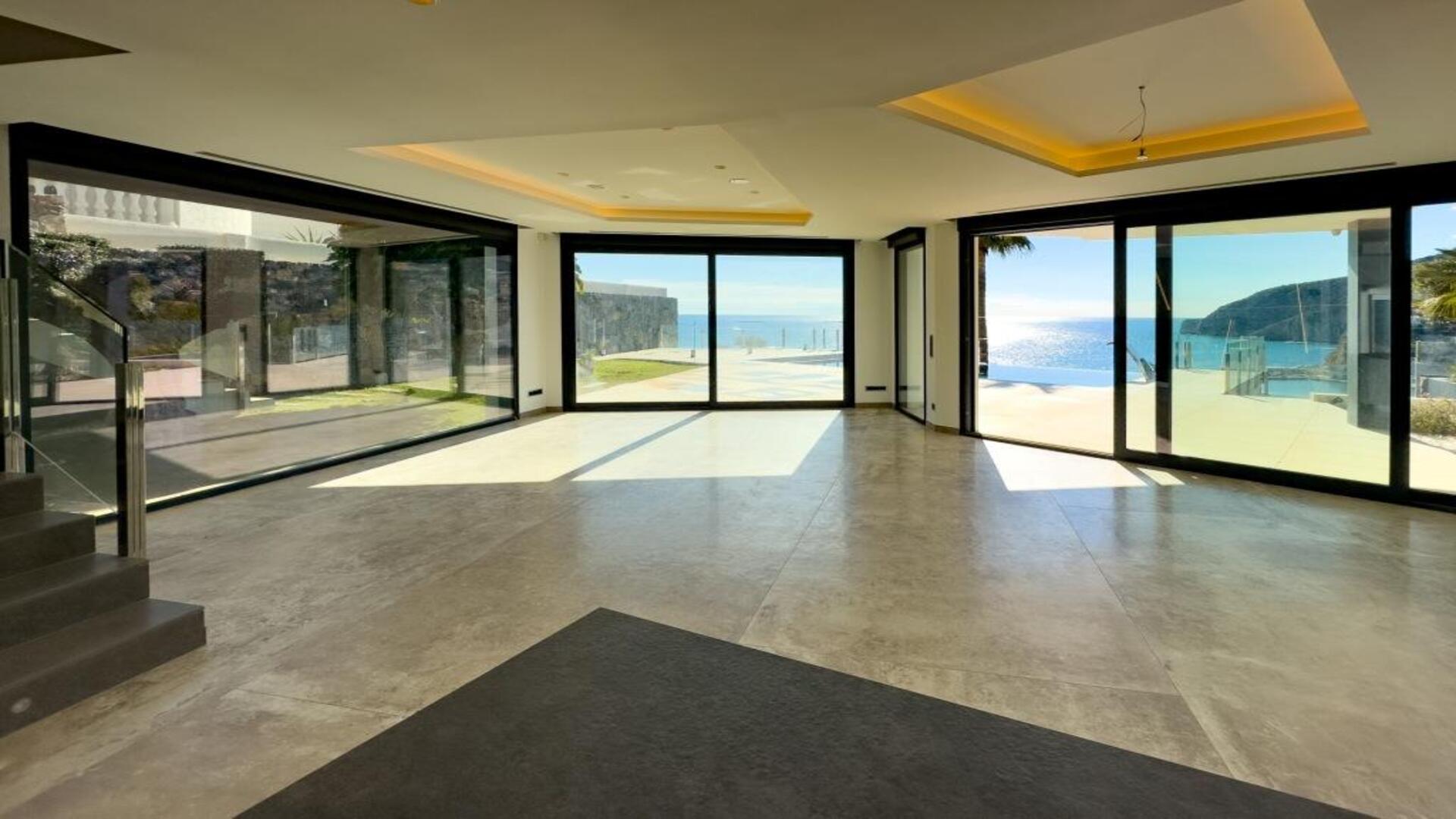 NE1341V - Luxury Villa for Sale in Calpe