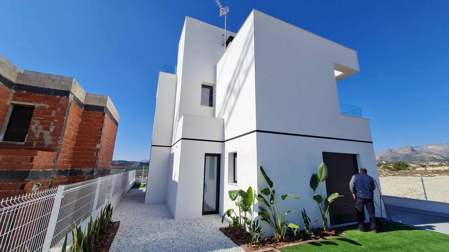 Villa with sea and montain view for sale in Finestrat