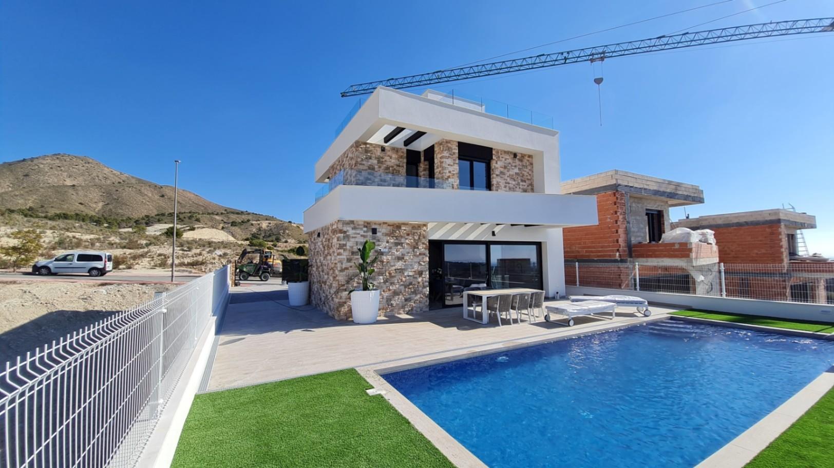 Villa with sea and montain view for sale in Finestrat