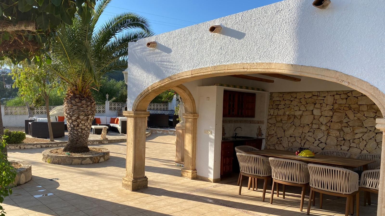 NE1382V - Mediterranean Villa in Benissa