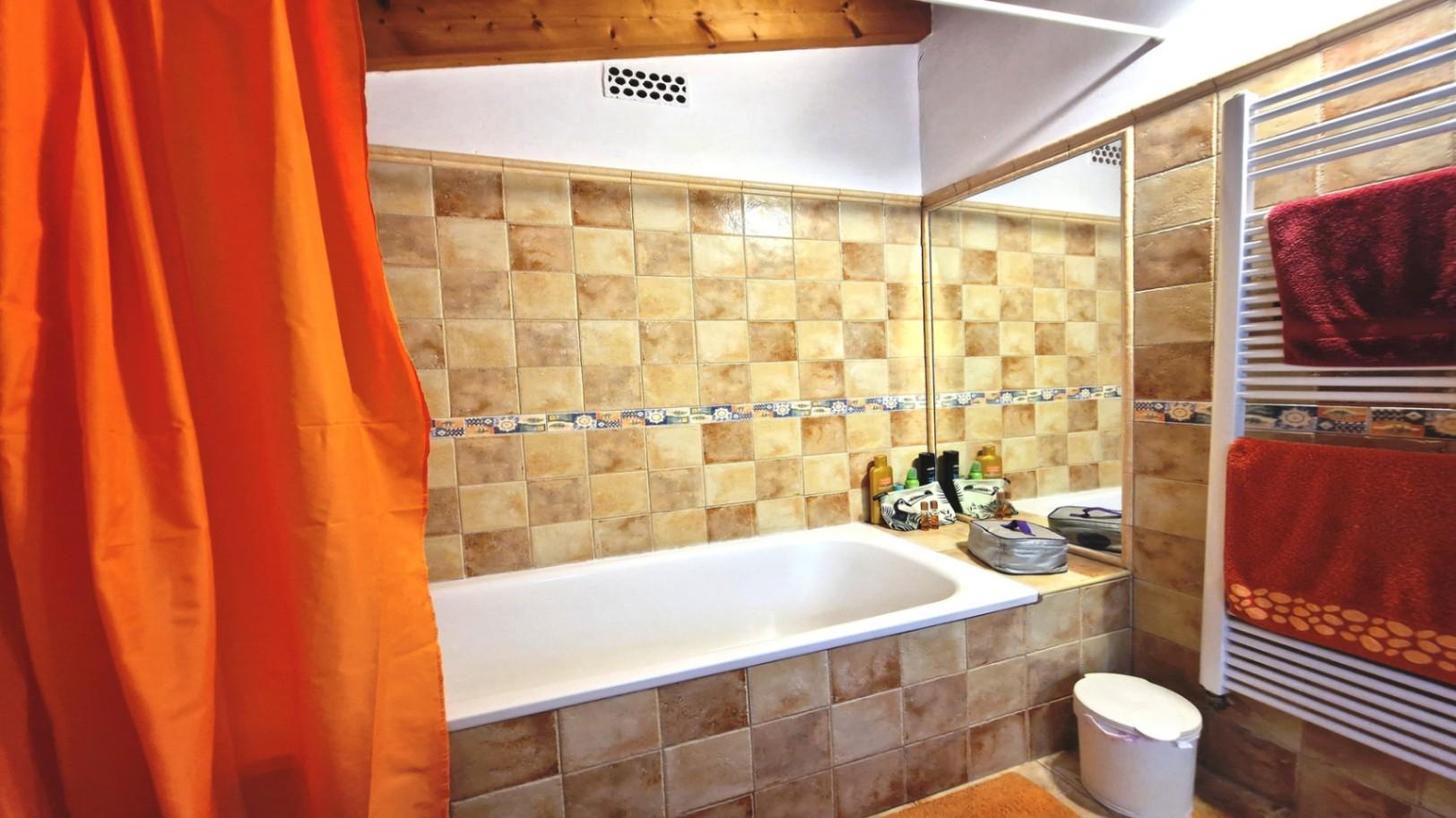 NE1370V - Beautiful Mediterranean Villa at Alfaz del Pi