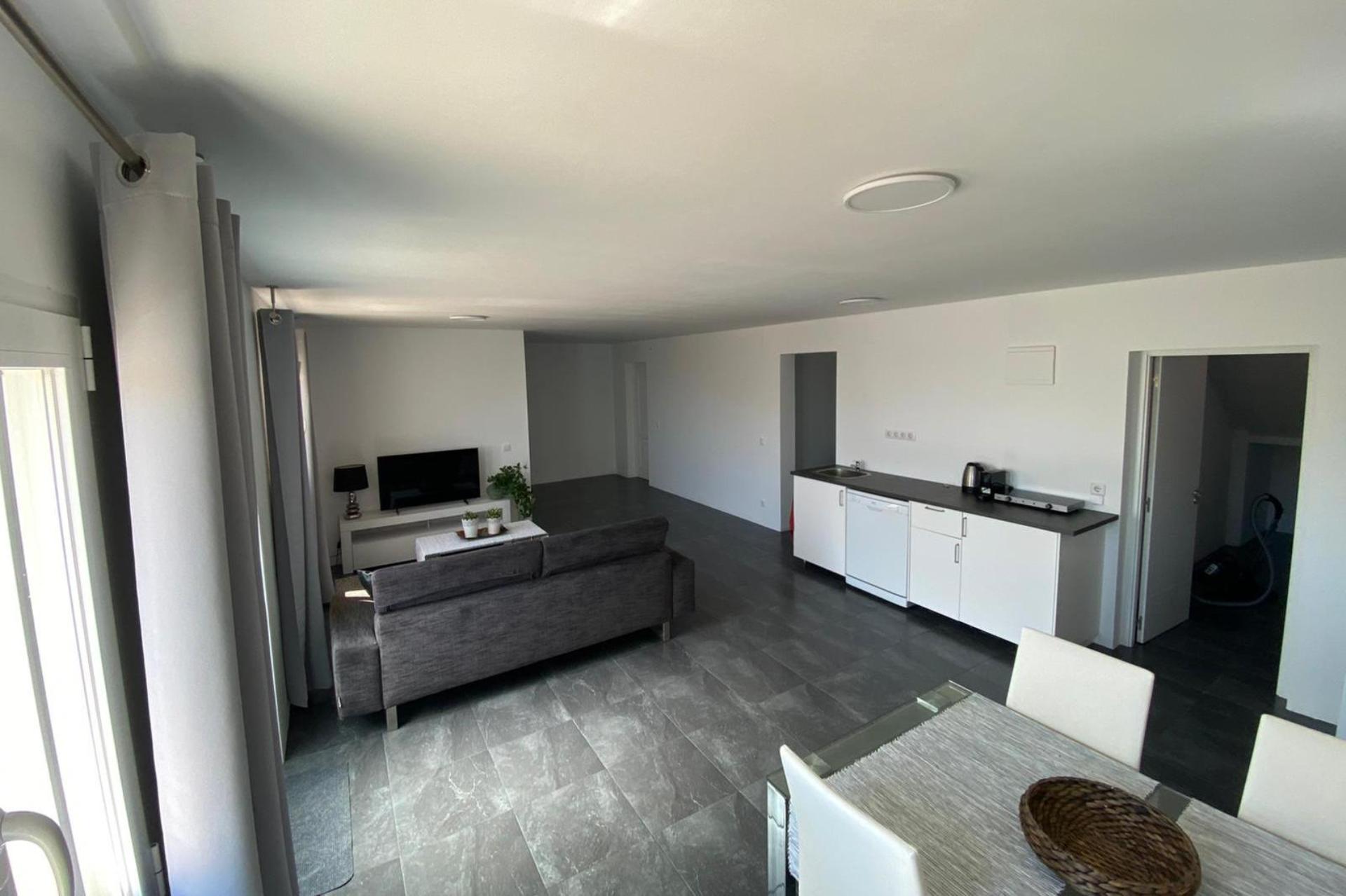 NE1441V - Modern Villa Ready for Immediate Move-In!