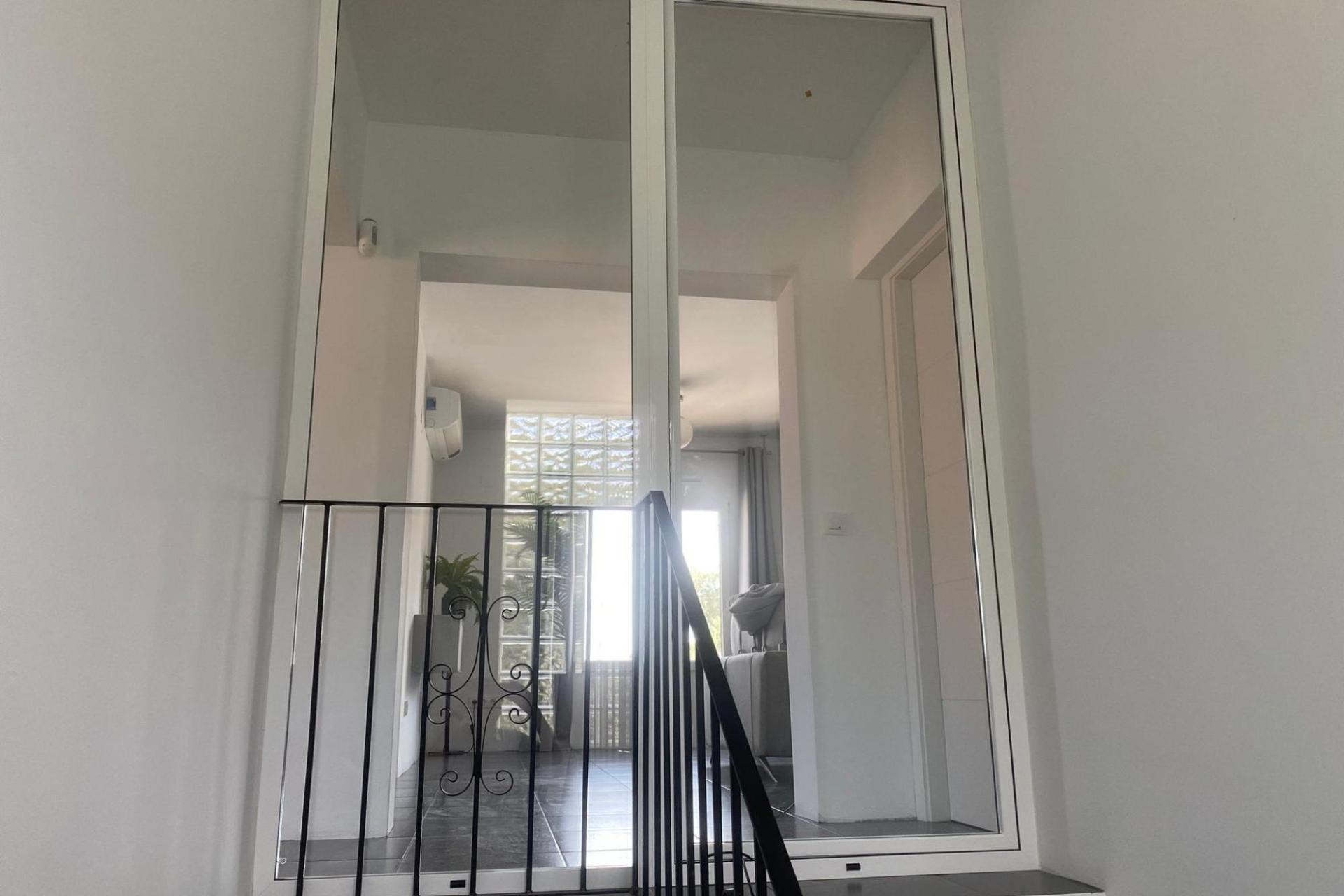 NE1441V - Modern Villa Ready for Immediate Move-In!