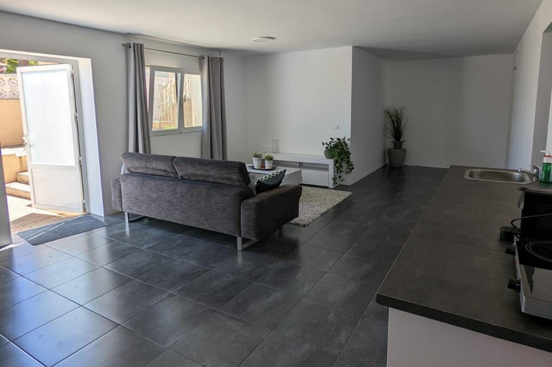 NE1441V - Modern Villa Ready for Immediate Move-In!