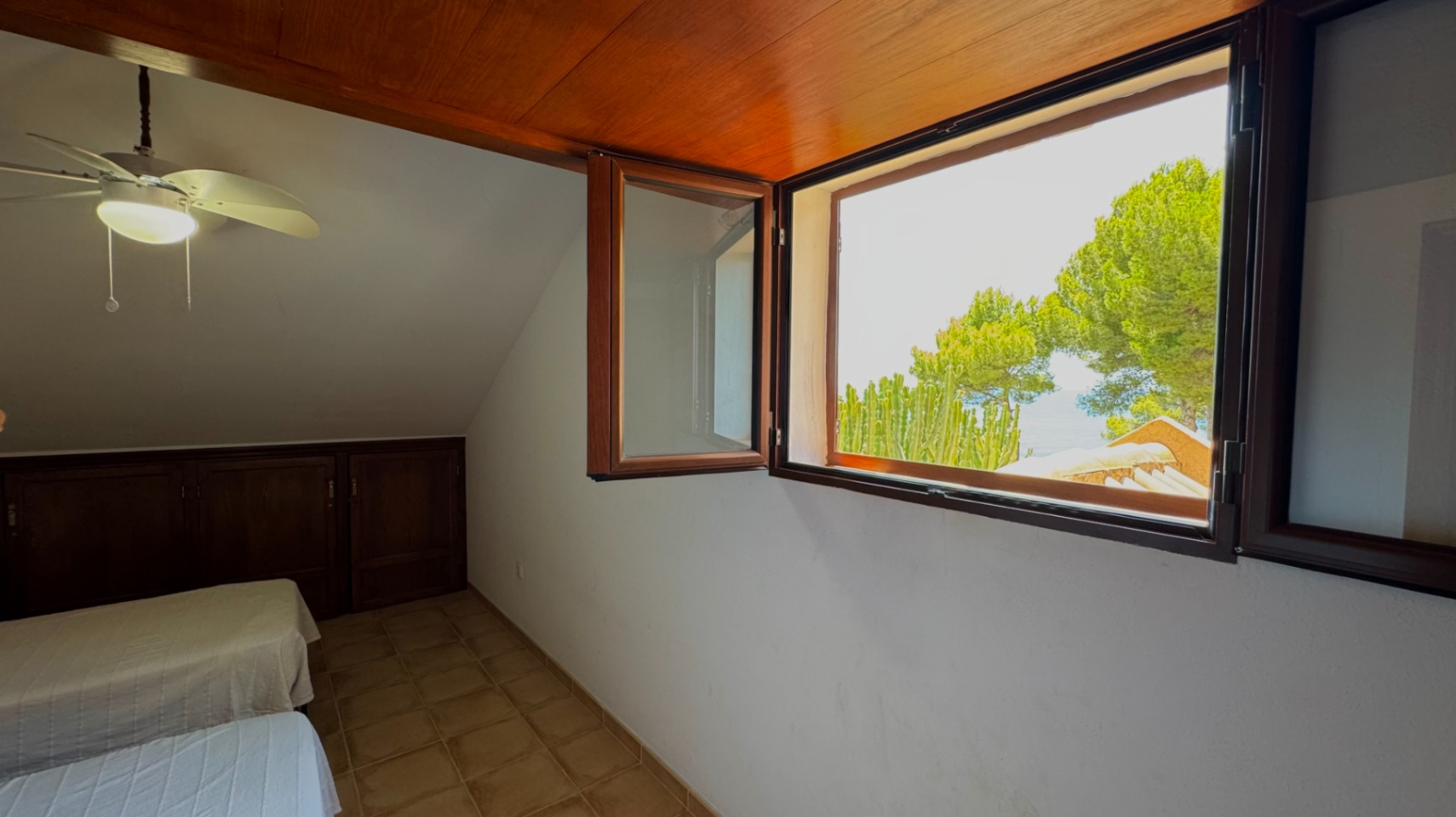 NE1444V - First Line Mediterranean Villa with Seaview in Calpe