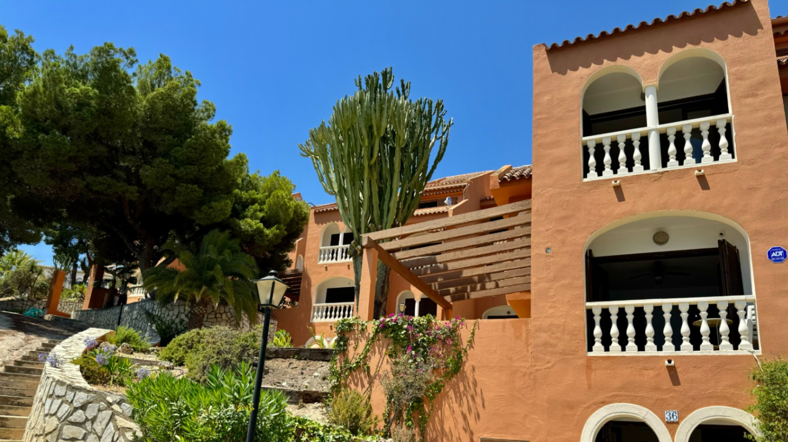 NE1444V - First Line Mediterranean Villa with Seaview in Calpe