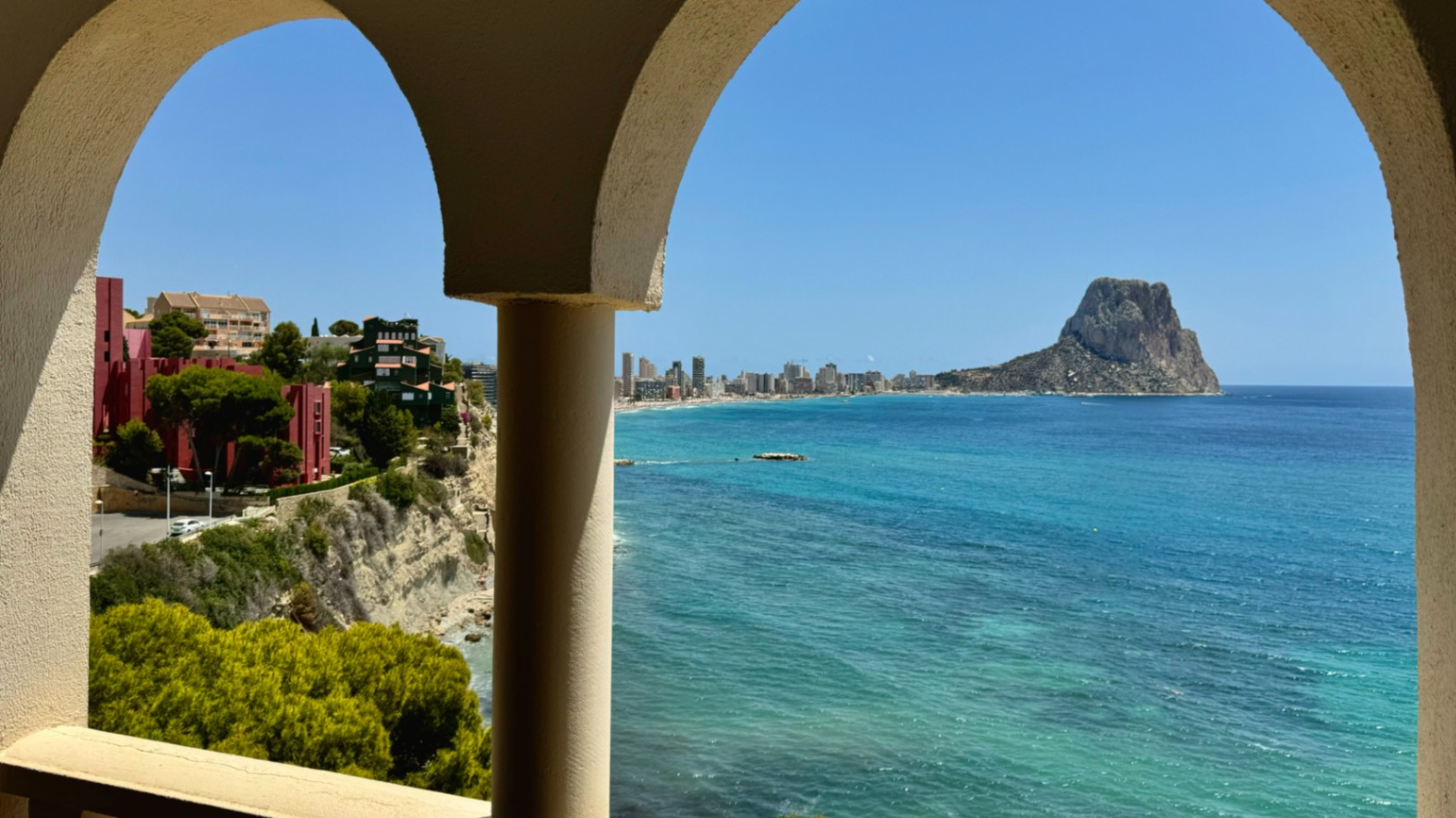 NE1444V - First Line Mediterranean Villa with Seaview in Calpe