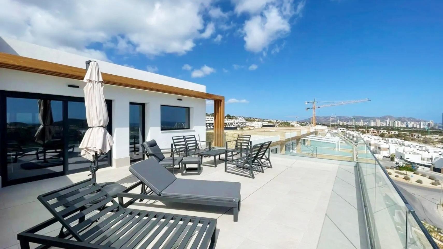 NE1482A - Luxuriöses Duplex-Penthouse in Benidorm
